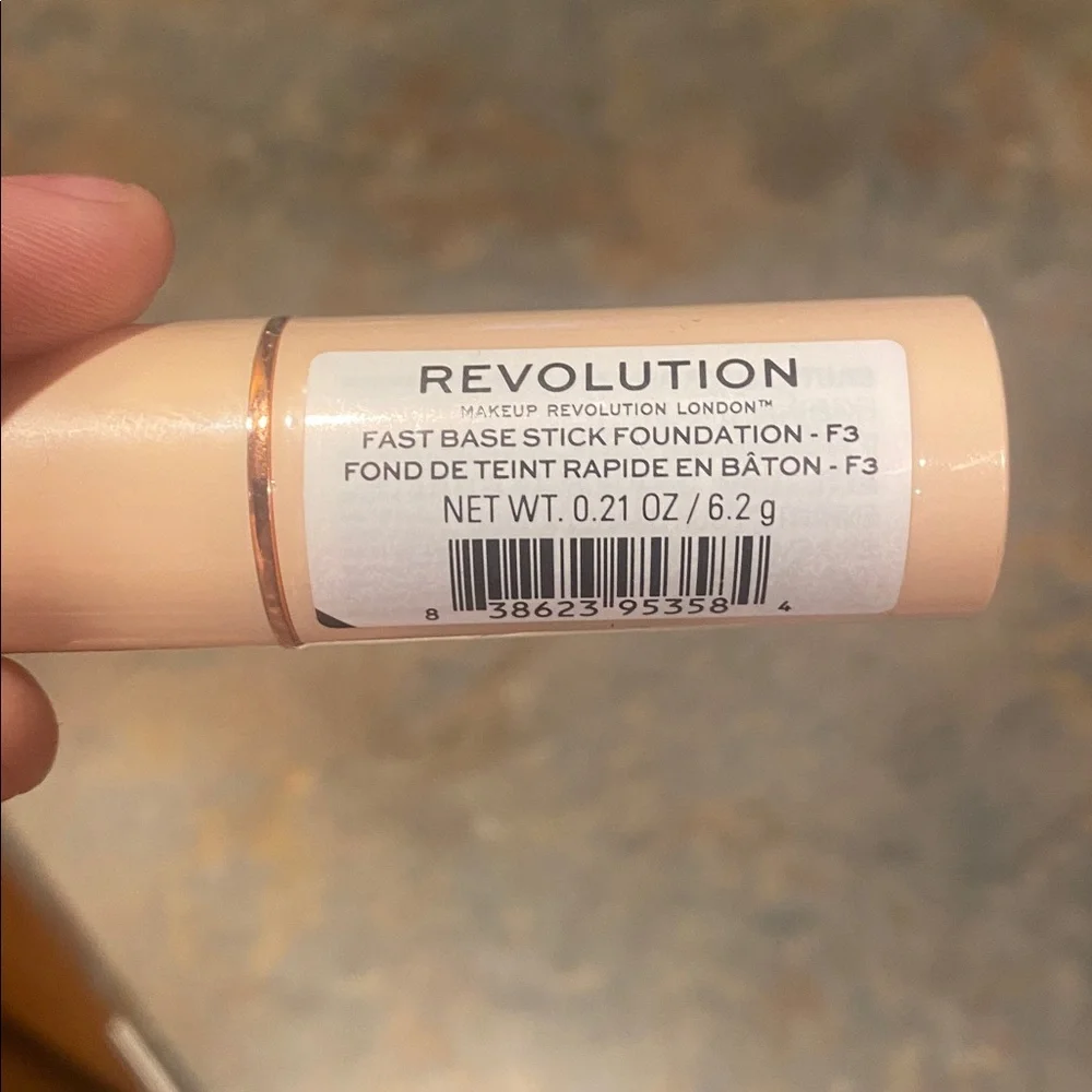 Revolution Fast Base Stick Foundation F3 0.21 oz NWT
